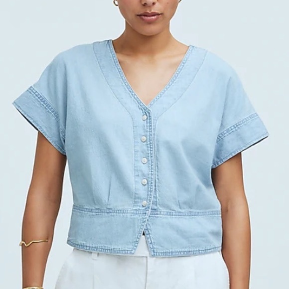 NWT Madewell XS  Pleated Short Sleeve Top Blue Chambray V Neck Button Blouse - Picture 1 of 9